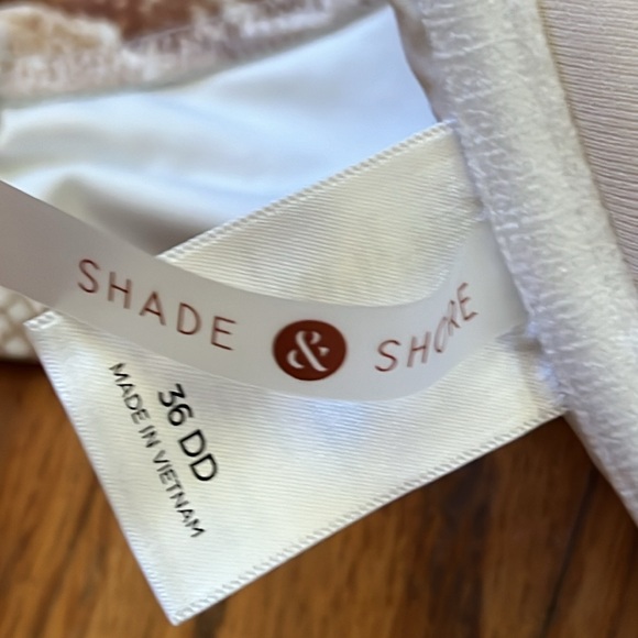 Shade and Shore Bikini Top - Picture 6 of 7